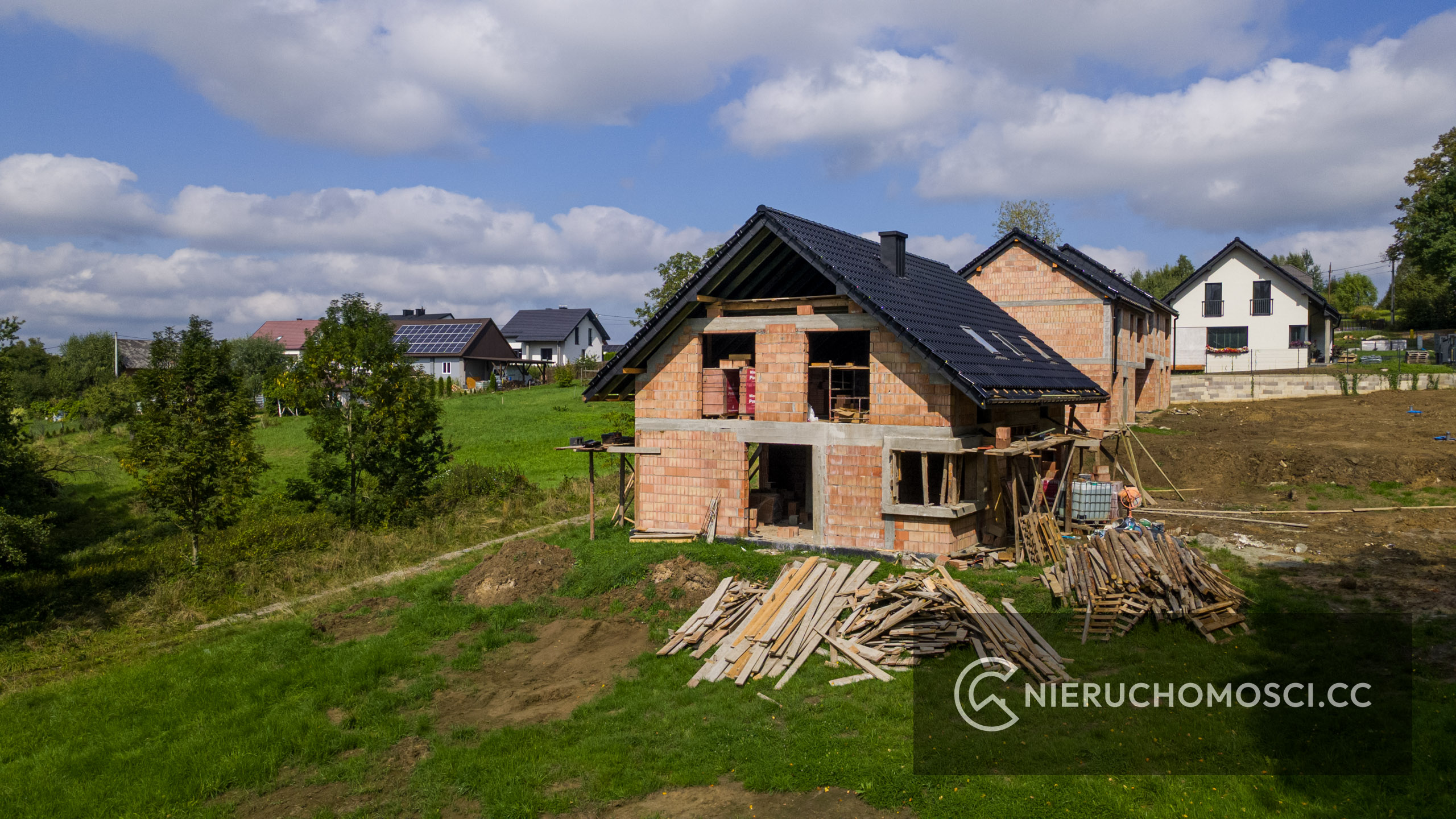 DJI_0158 Dom 180mkw – Zawada pod Myślenicami
