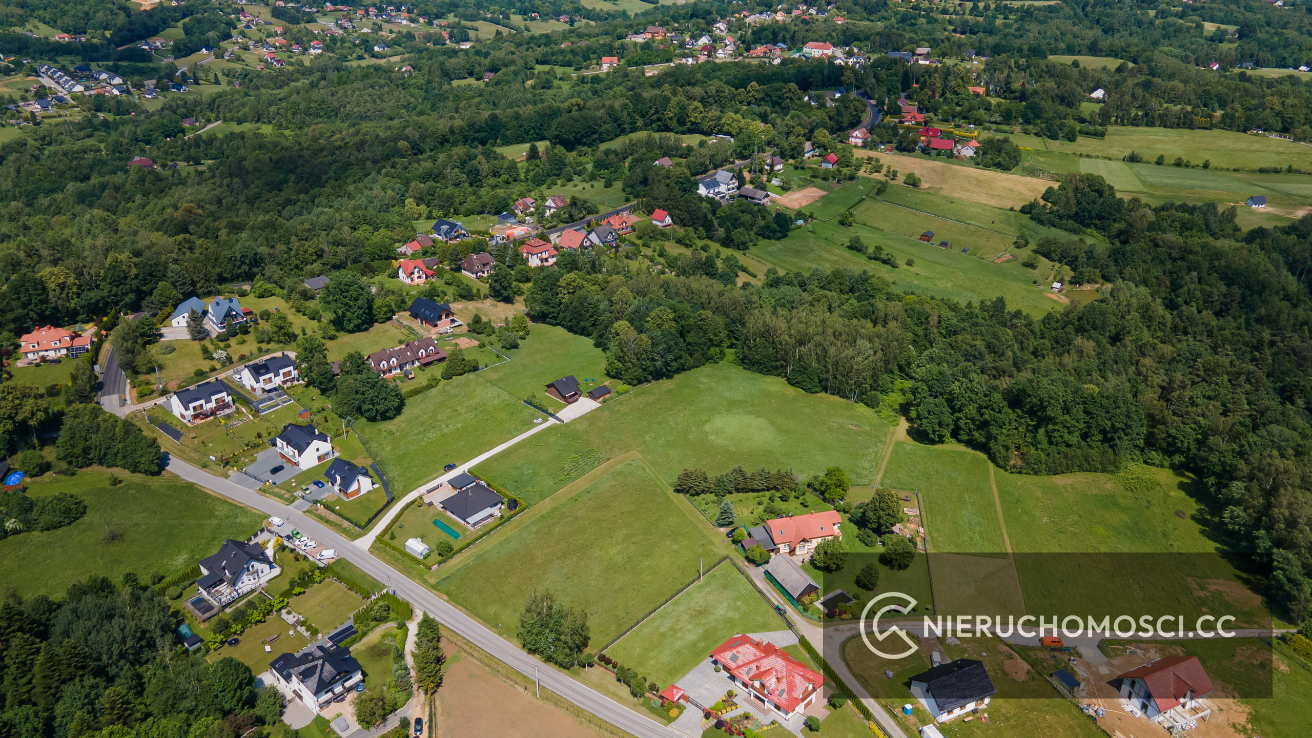 DJI_0409 Głogoczów budowlana 10 ar pod lasem OKAZJA ! 229000zł
